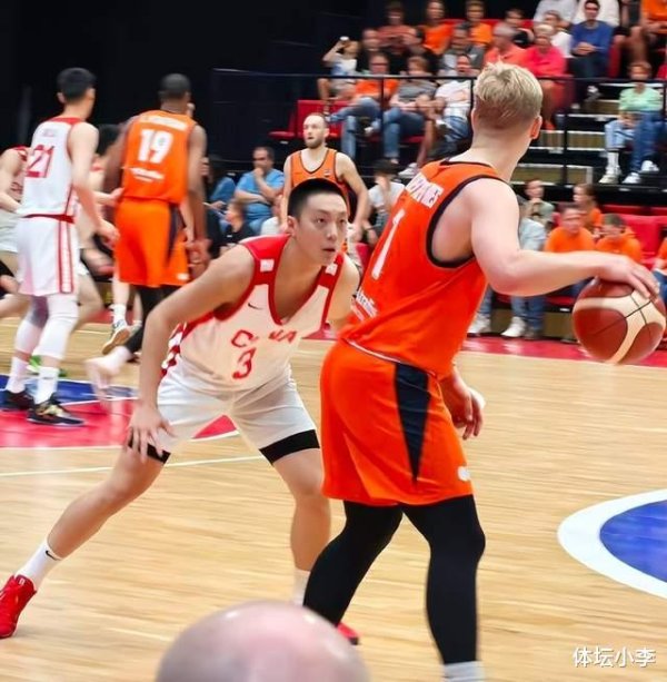 玖富配资 中国男篮热身赛数据更新! 全队12助22失误, 队长赵睿5中1仅3分